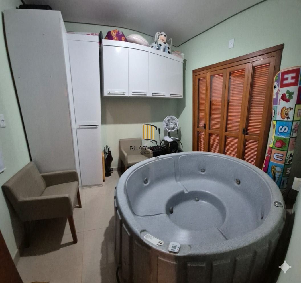 Casa com piscina / 5 Quartos / 2 Suítes / Churrasqueira / Piscina / Anexo fundos / Formoza / Alvorada / RS
