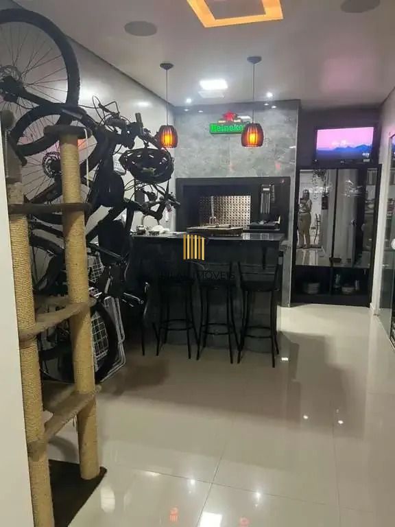 Casa / 3 Dormitórios / 1 Suíte / Pátio / Churrasqueira / Mobiliado / 2 Vagas / Igara / Canoas / RS