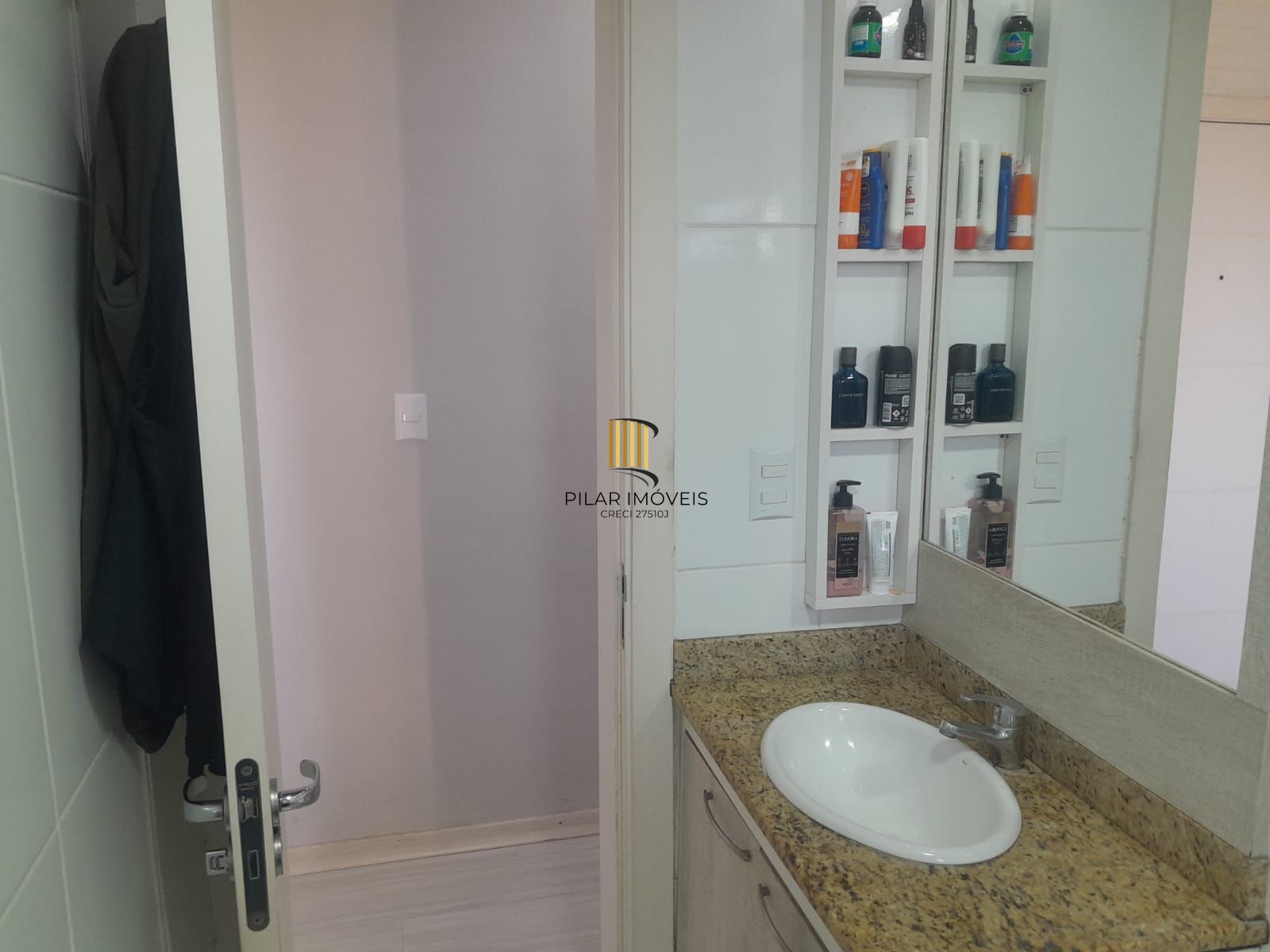 apartamento dois dorm/ cond.Vila Rosa/Canoas/ proximo ao Park Shopping