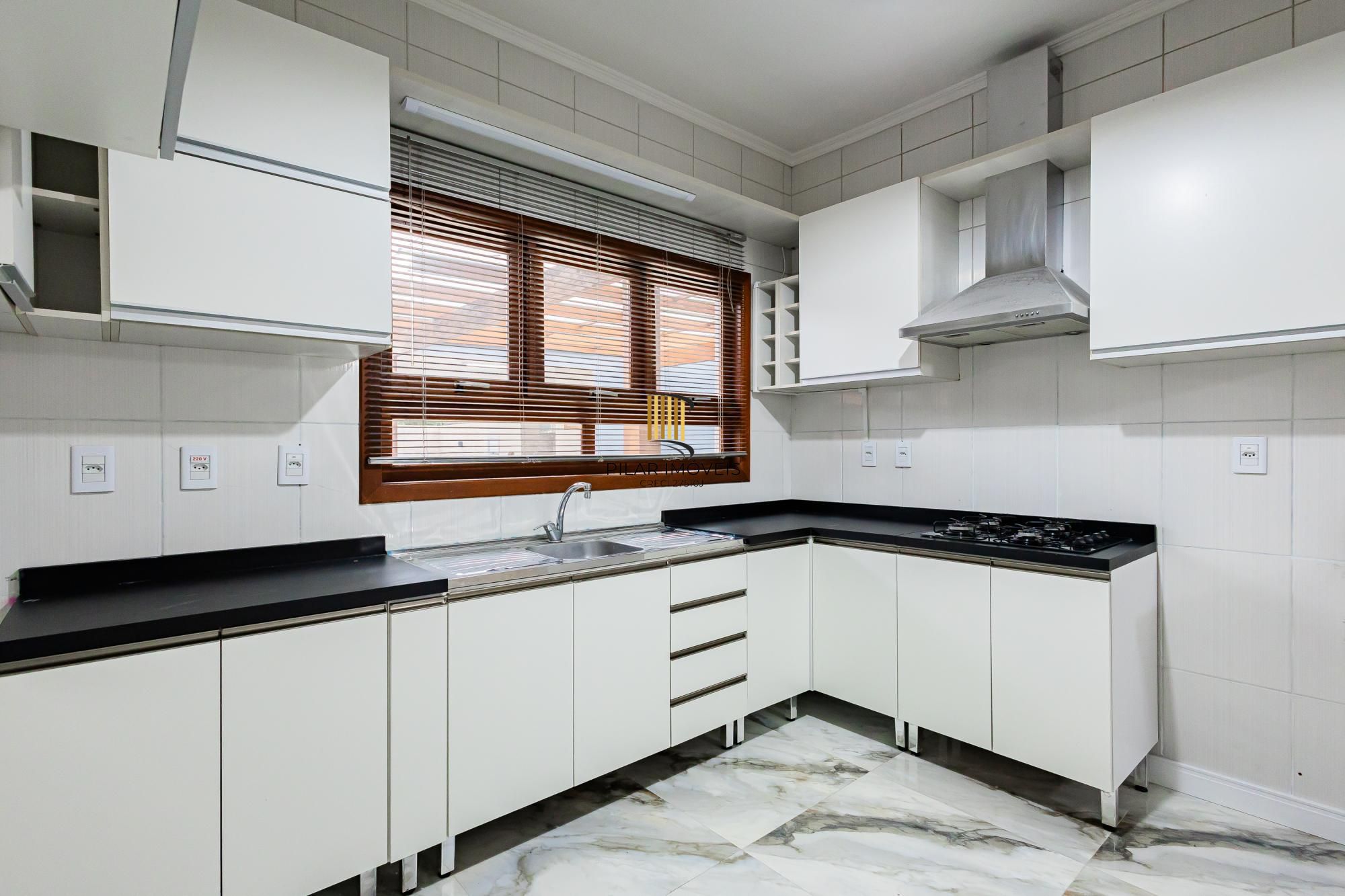 Casa 4 quartos/suite/banheira/piscina/Canoas