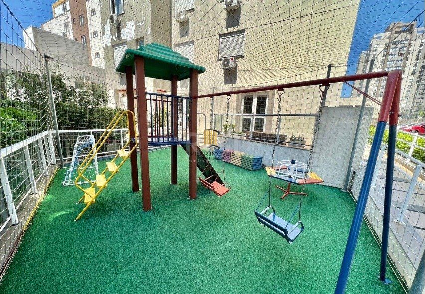 Apartamento 2 dormitórios no bairro Centro