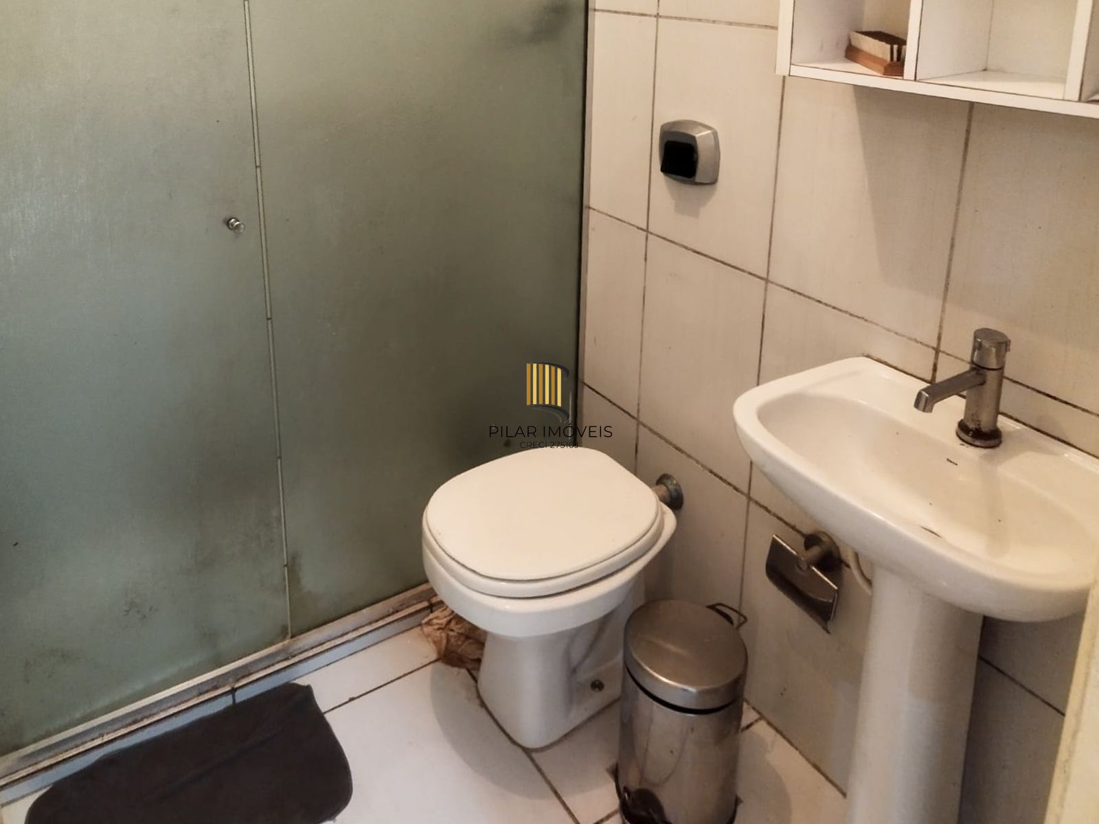 Apartamento de 1 dormitório semi-mobiliado no Bairro São João