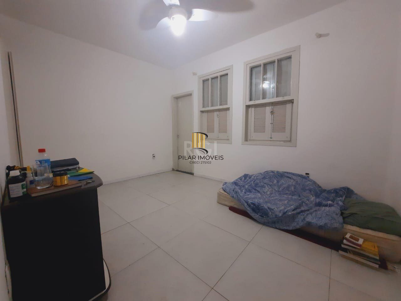 Apartamento para Venda - 107m², 2 dormitórios, sendo 1 suites, 1 vaga - Floresta