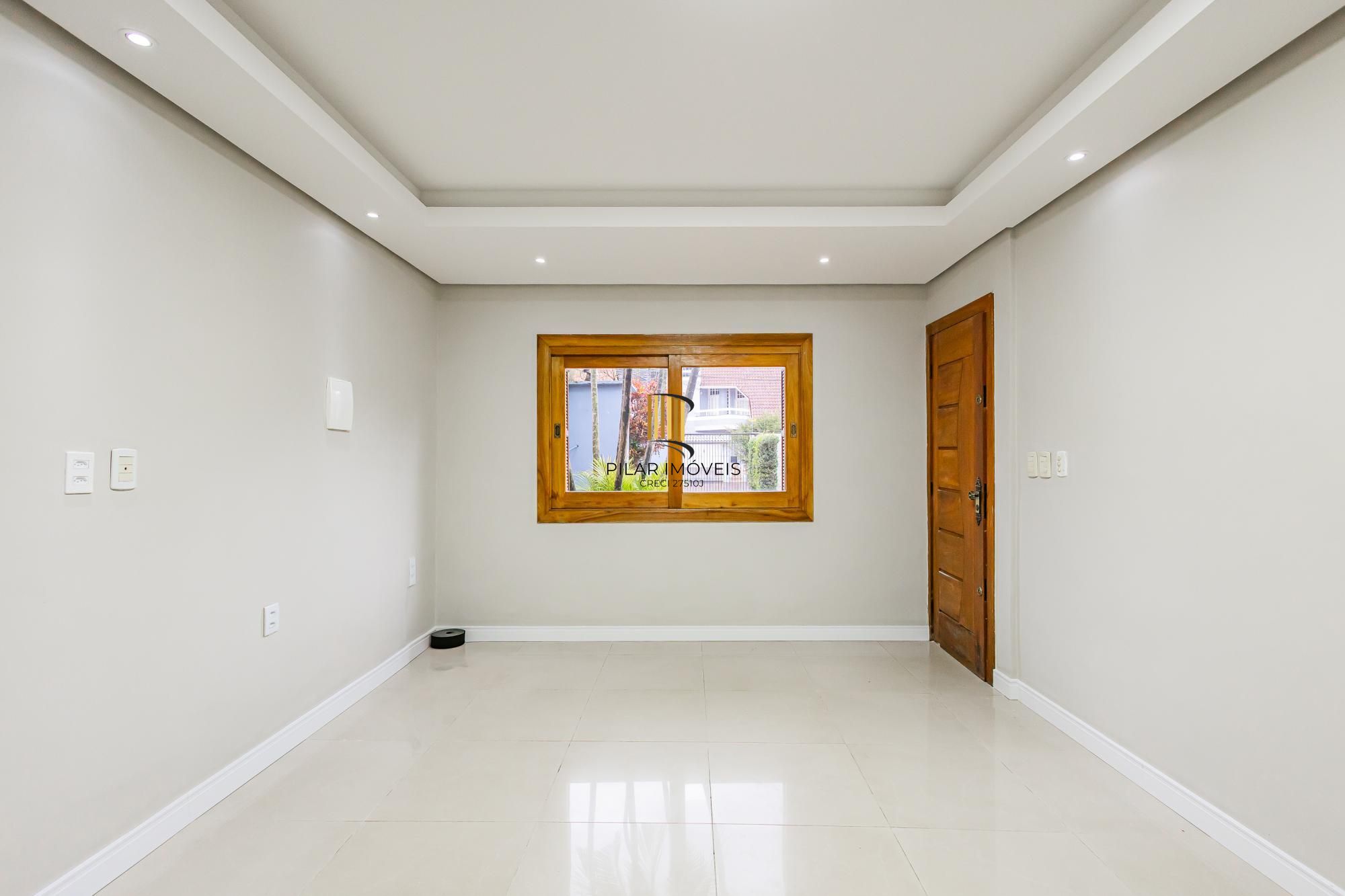 Casa 4 quartos/suite/banheira/piscina/Canoas