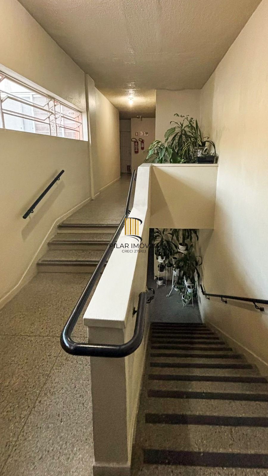 APARTAMENTO 2 DORMITÓRIOS COM VAGA NO JARDIM LEOPOLDINA EM PORTO ALEGRE