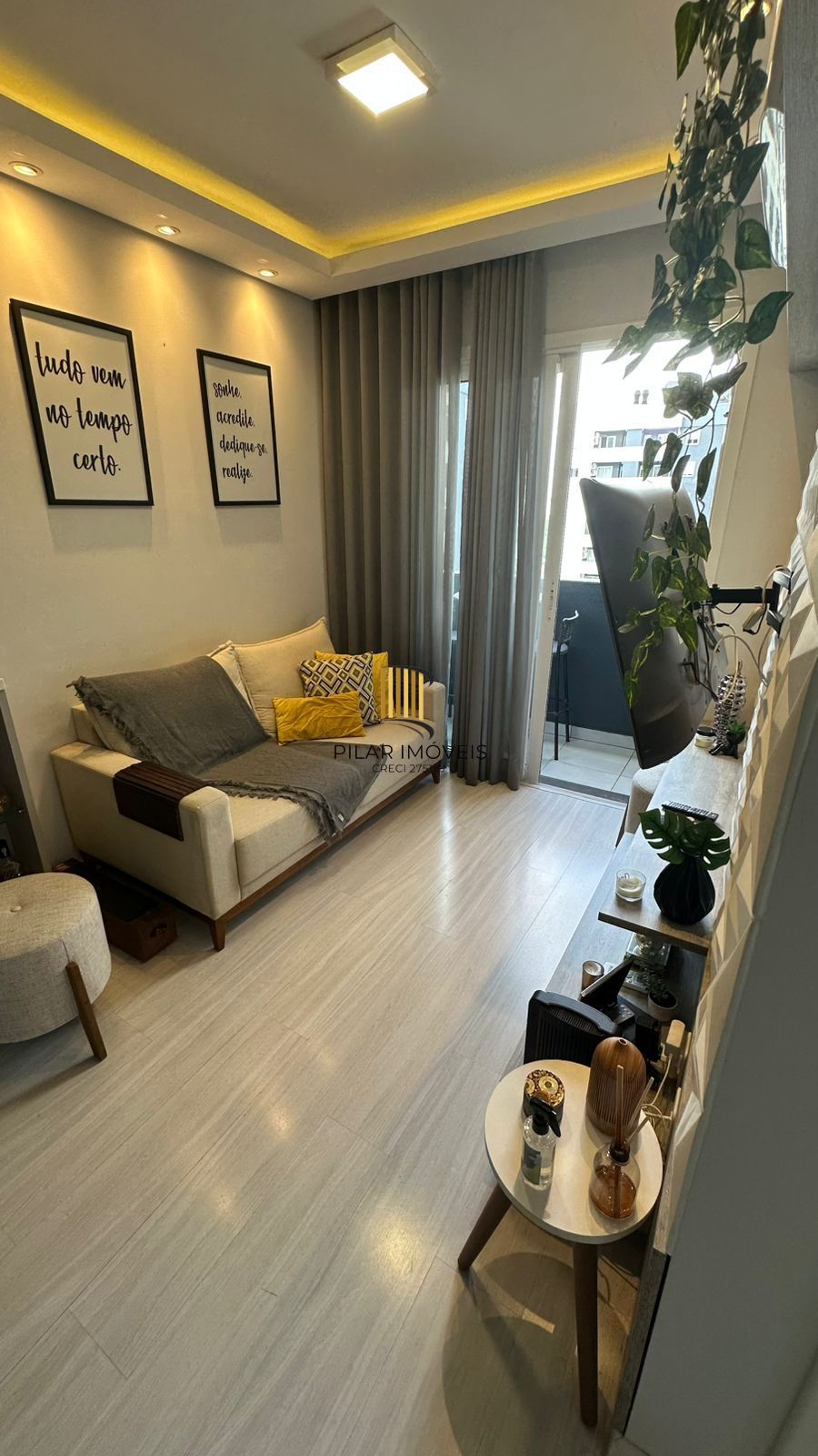 Apartamento mobiliado/ 2 dormitorios/ Centro Canoas/