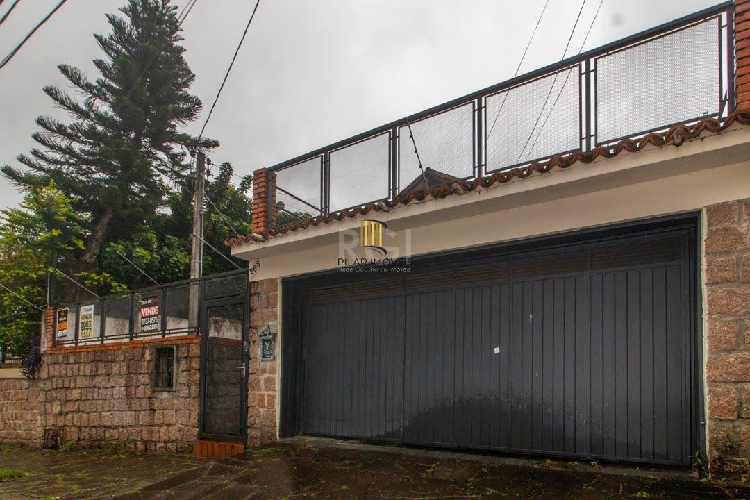 Casa para Venda - 203m², 3 dormitórios, sendo 1 suites, 2 vagas - Santa Tereza