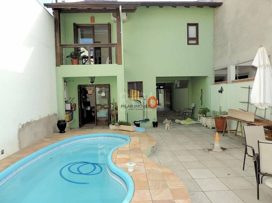 Casa para Venda - 229m², 3 dormitórios, sendo 1 suites, 1 vaga - São Geraldo