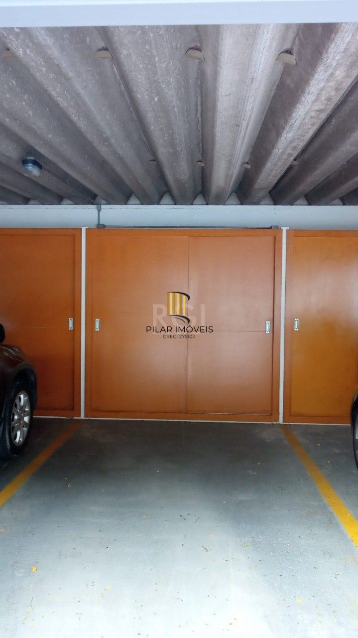 Apartamento para Venda - 93.08m², 2 dormitórios, 1 vaga - Petrópolis