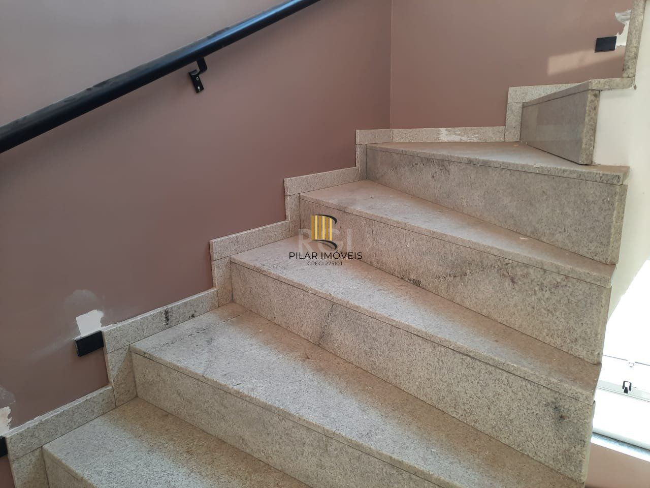 Predio para Venda - 0m², 0 dormitórios, 5 vagas - Cidade Baixa