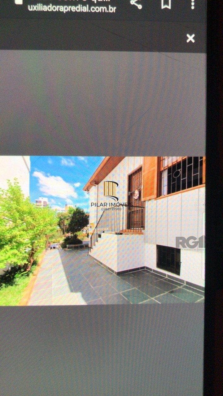 Casa para Venda - 247.5m², 3 dormitórios, 2 vagas - Petrópolis