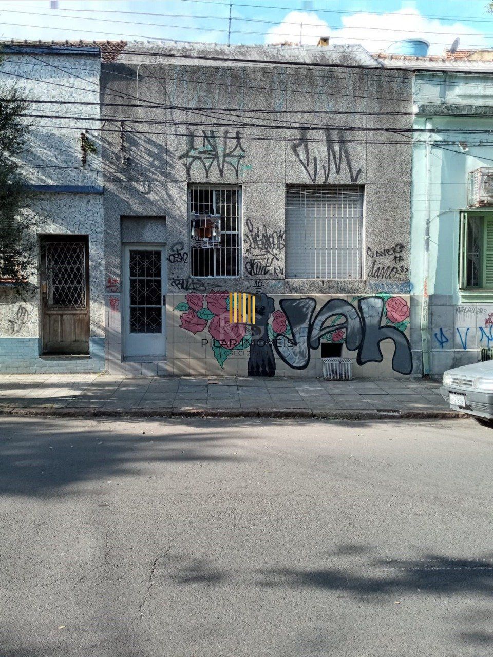 Casa para Venda - 70m², 2 dormitórios, Cidade Baixa