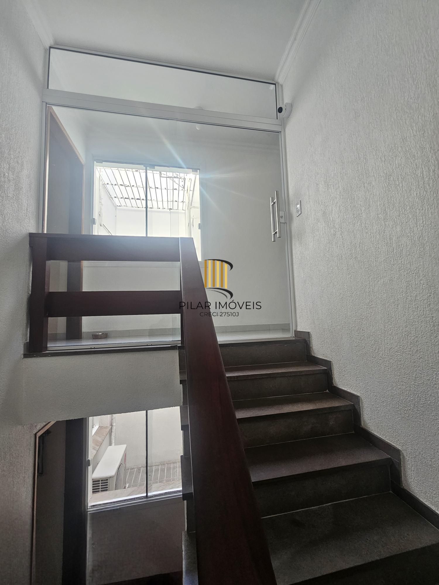 Casa 4 dormitórios no bairro São João