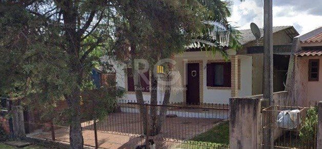 Casa 3 dormitórios no bairro São Luiz