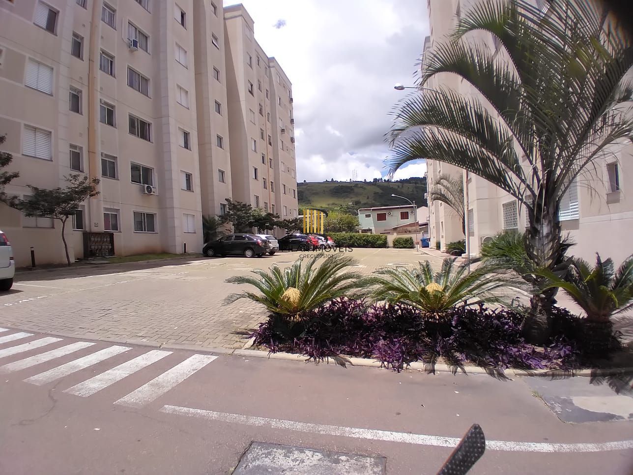 Apartamento 2 dormitórios no bairro Morro Santana