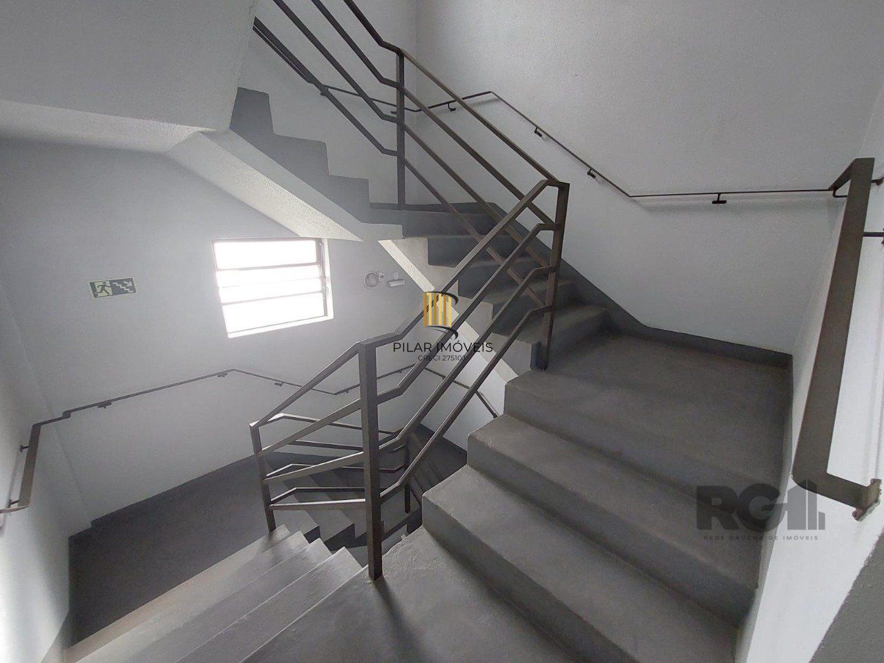 Apartamento 3 dormitórios no bairro Mont Serrat