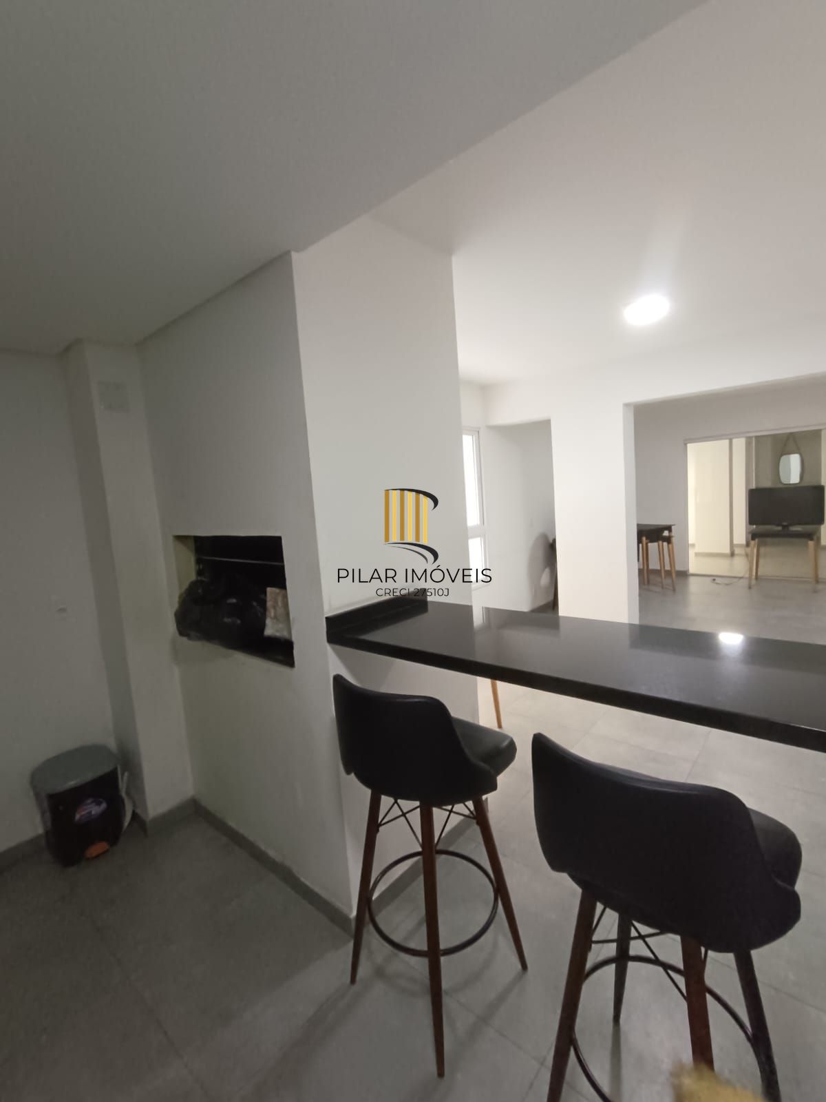 Apartamento 2 Dormitórios com Suíte e Móveis Planejados no Cristo Redentor