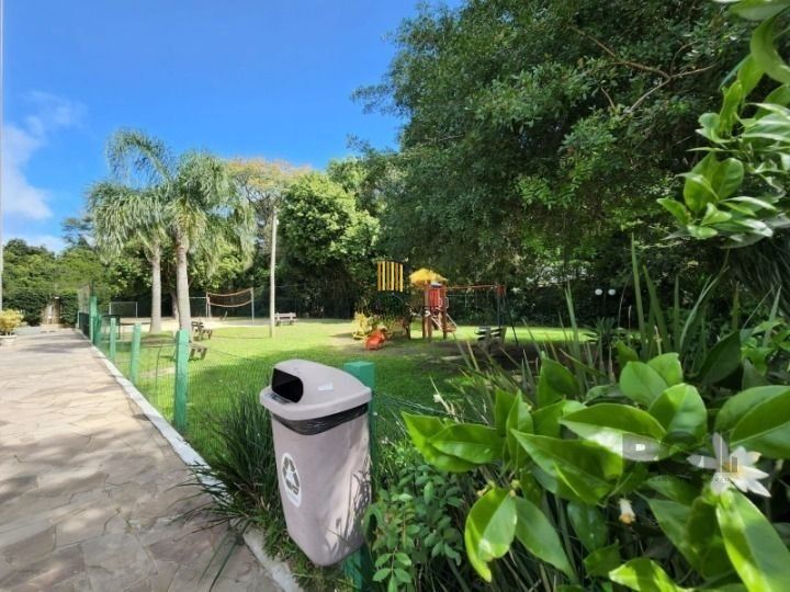Apartamento 2 dormitórios no bairro Cavalhada