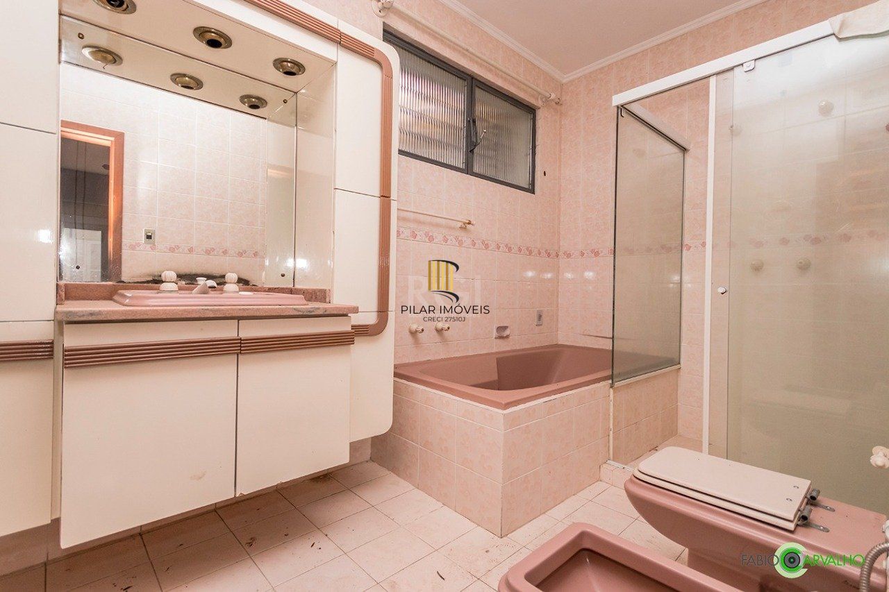 Casa para Venda - 307m², 4 dormitórios, sendo 2 suites, 3 vagas - Higienópolis