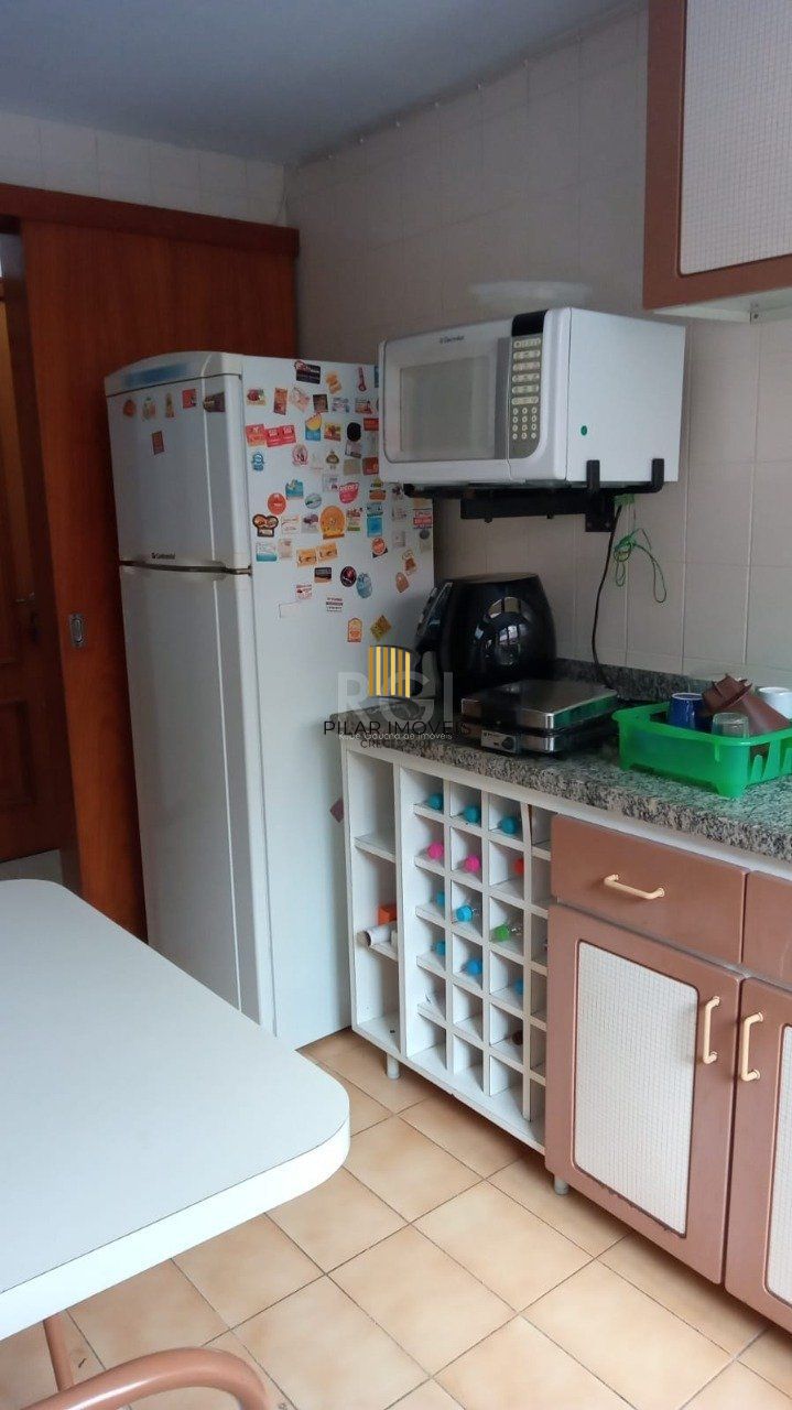 Apartamento para Venda - 93.08m², 2 dormitórios, 1 vaga - Petrópolis