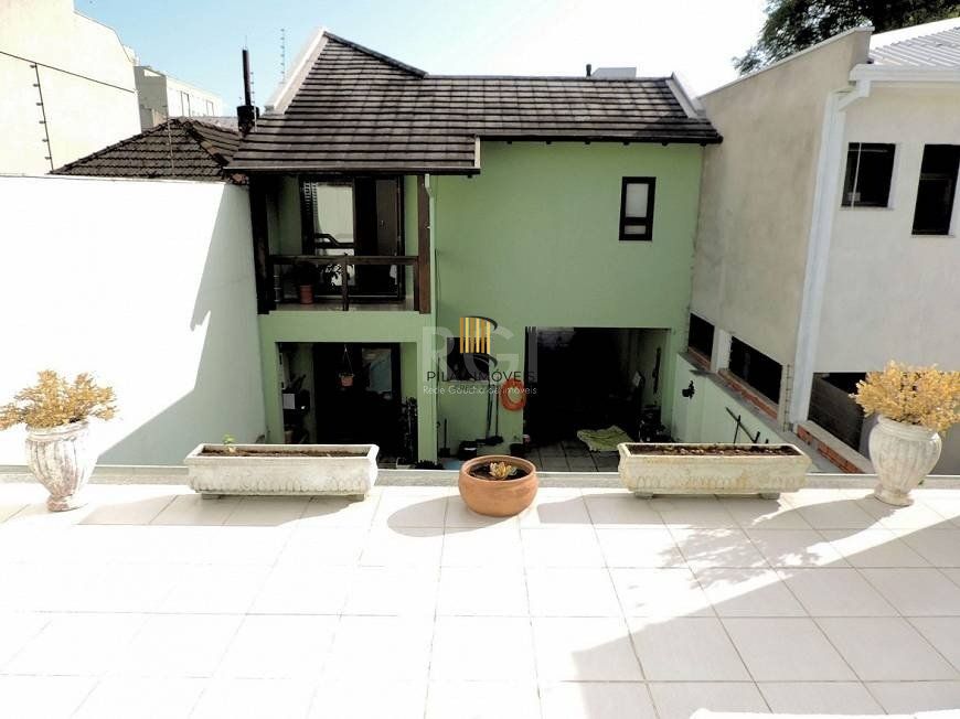 Casa para Venda - 229m², 3 dormitórios, sendo 1 suites, 1 vaga - São Geraldo