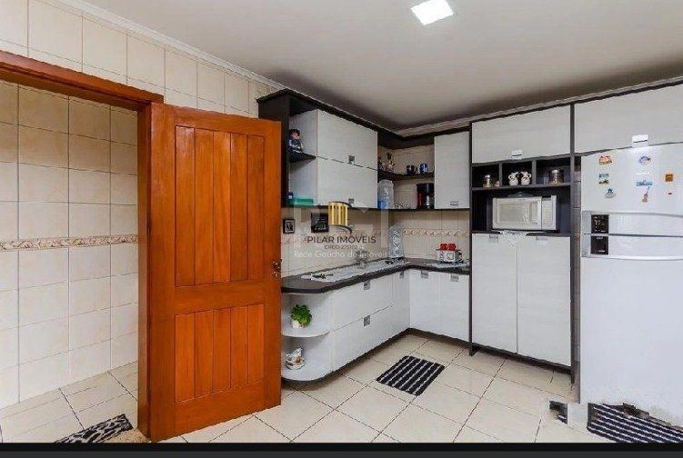 Casa 3 dormitórios no bairro Sarandi
