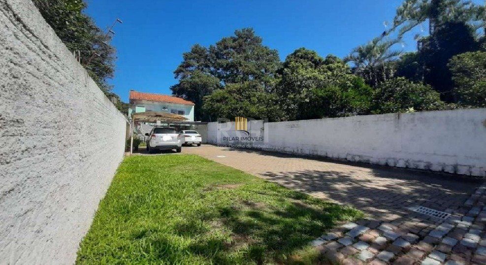 Casa para Venda - 171.46m², 3 dormitórios, sendo 1 suites, 4 vagas - Medianeira