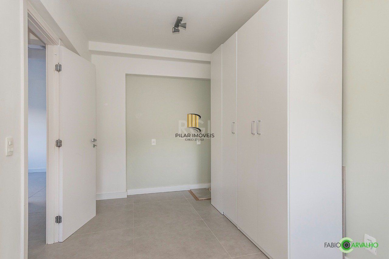 Apartamento para Venda - 62.48m², 2 dormitórios, sendo 1 suites, 1 vaga - Glória