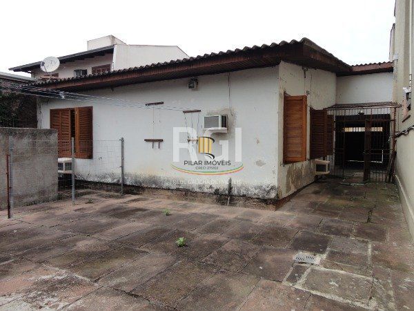 Casa para Venda - 100m², 3 dormitórios, 4 vagas - Guarujá