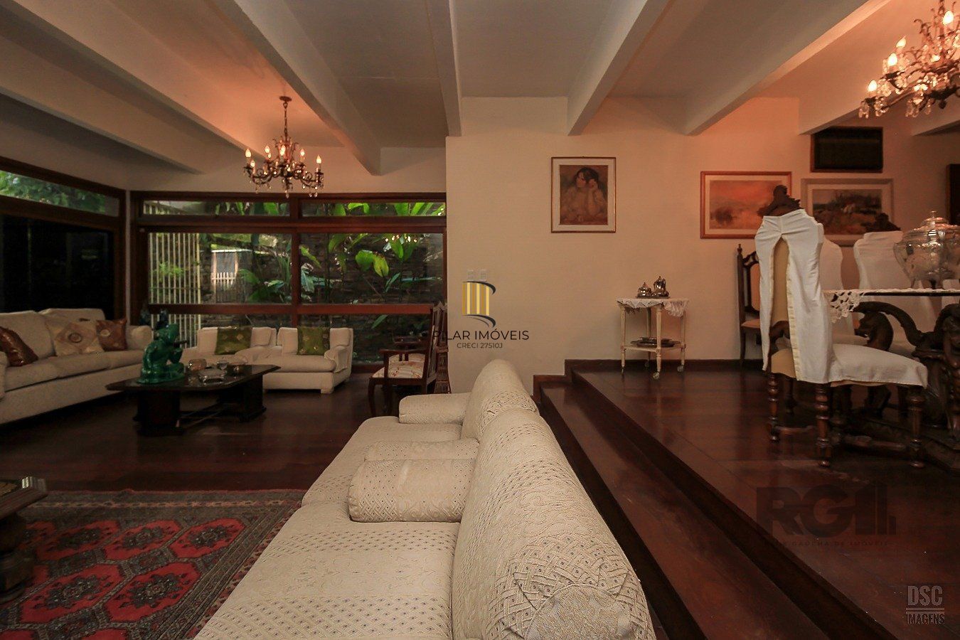 Casa 4 dormitórios no bairro Petrópolis