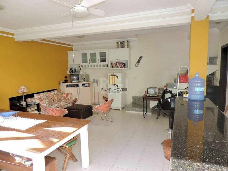 Casa para Venda - 229m², 3 dormitórios, sendo 1 suites, 1 vaga - São Geraldo