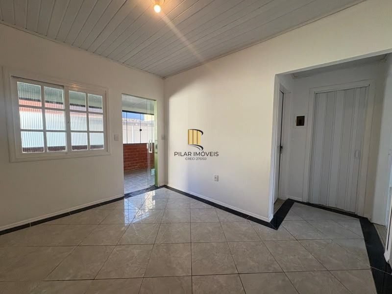 Casa a venda com 2 quartos no bairro Mont Serrat