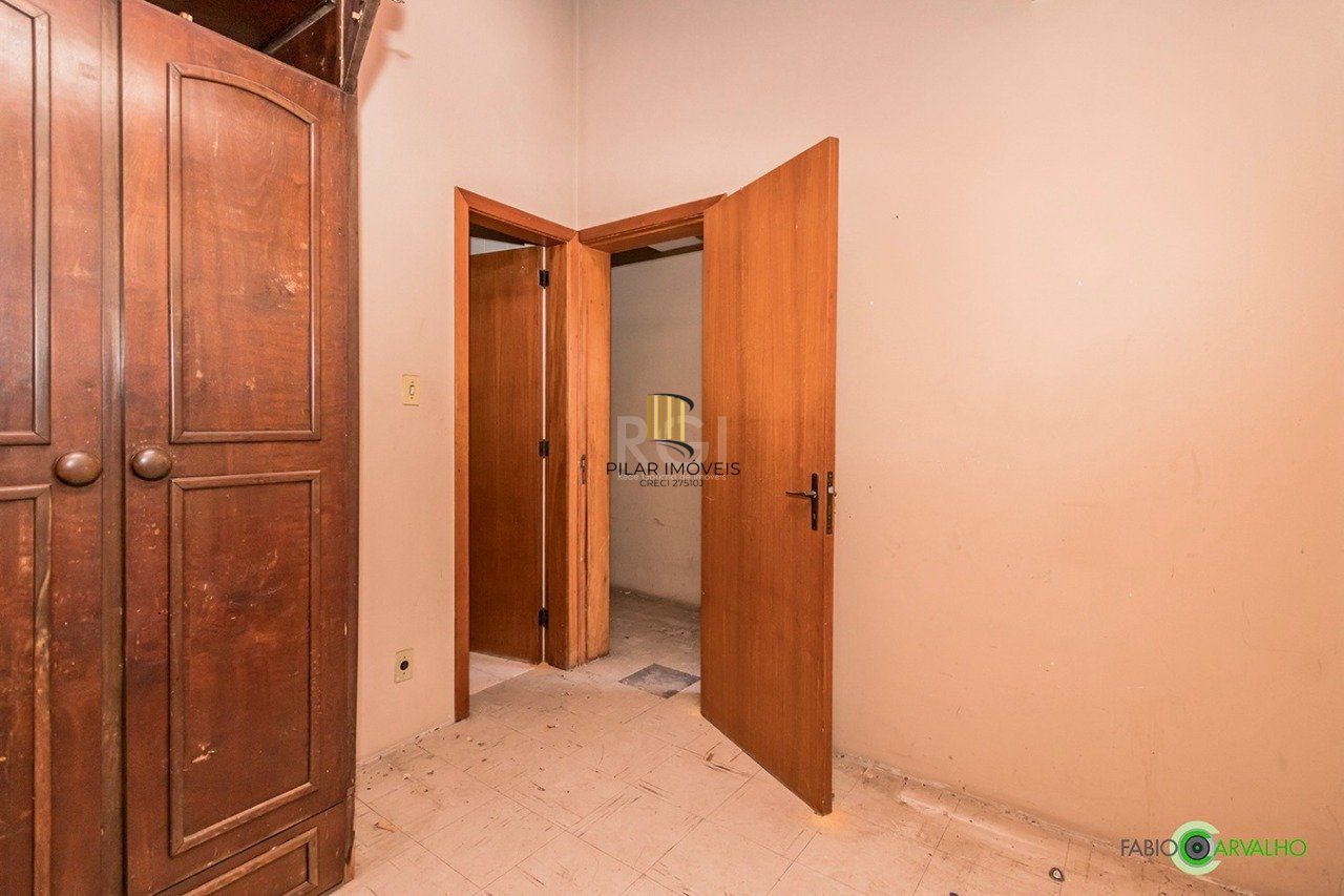 Casa para Venda - 307m², 4 dormitórios, sendo 2 suites, 3 vagas - Higienópolis