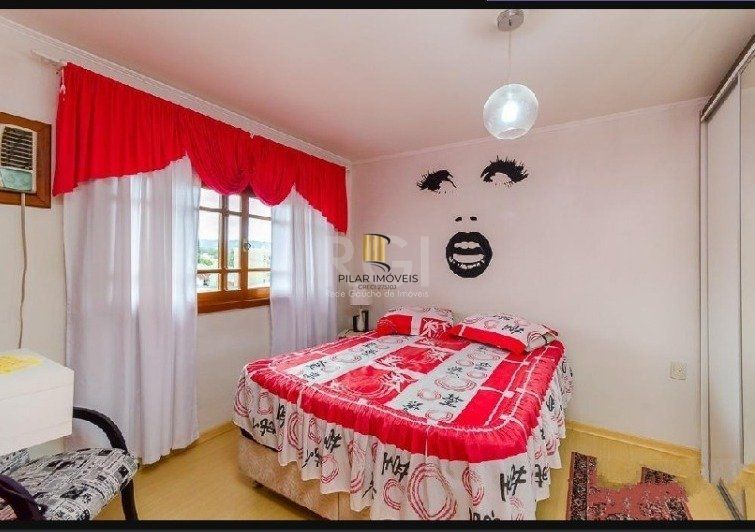 Casa 3 dormitórios no bairro Sarandi