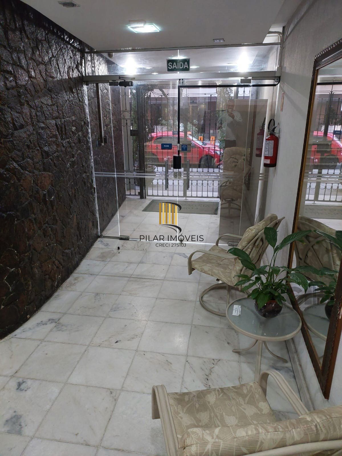Apartamento 2 dormitórios no bairro Centro Histórico
