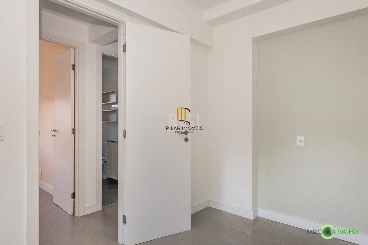 Apartamento para Venda - 62.48m², 2 dormitórios, sendo 1 suites, 1 vaga - Glória