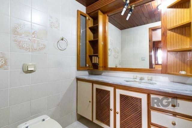 Apartamento 3 dormitórios no bairro Menino Deus