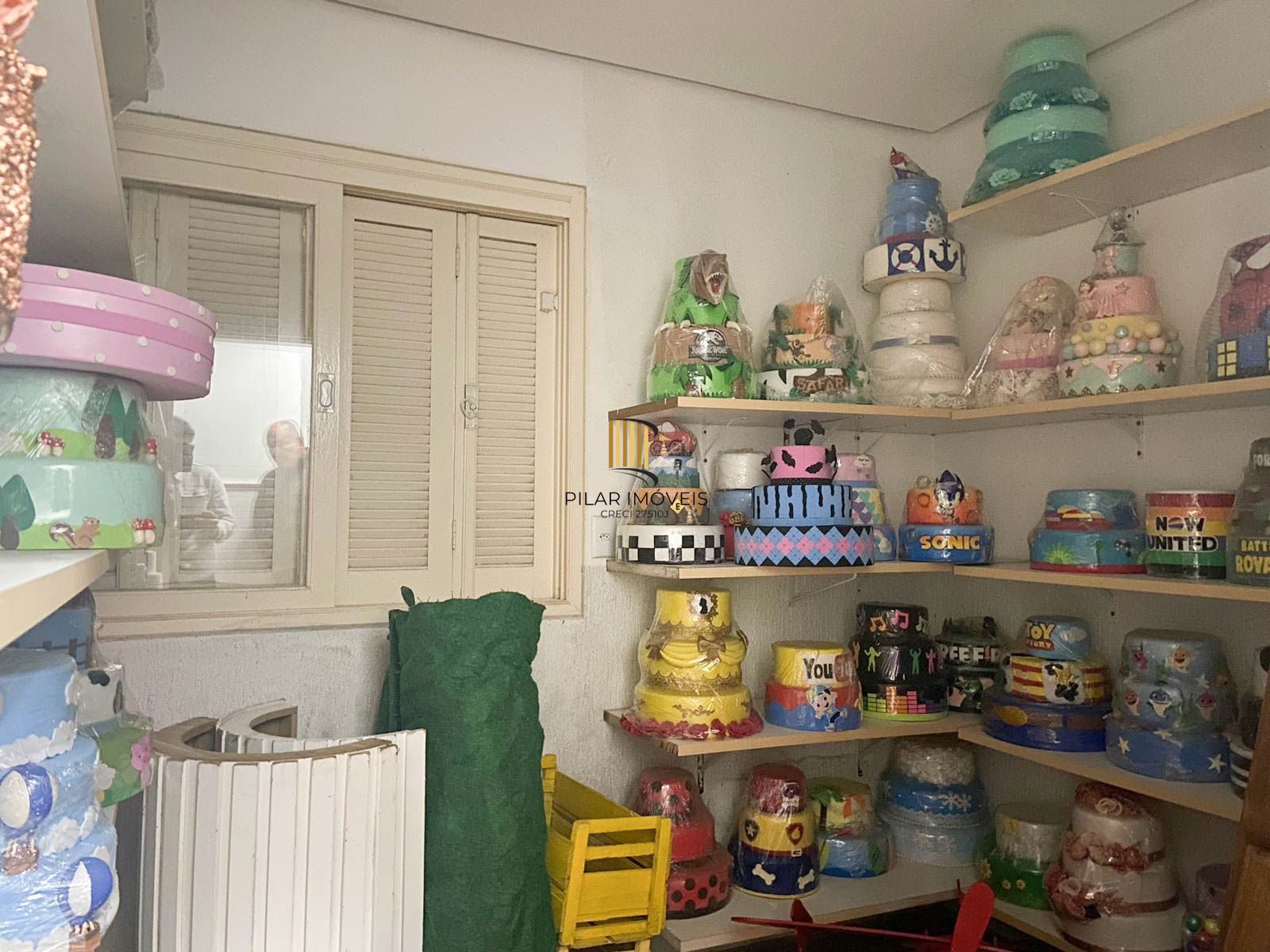 Casa / 4 Dormitórios / 1 Suíte / Salão de festas / 2 Vagas / Jardim Algarve / Alvorada / RS