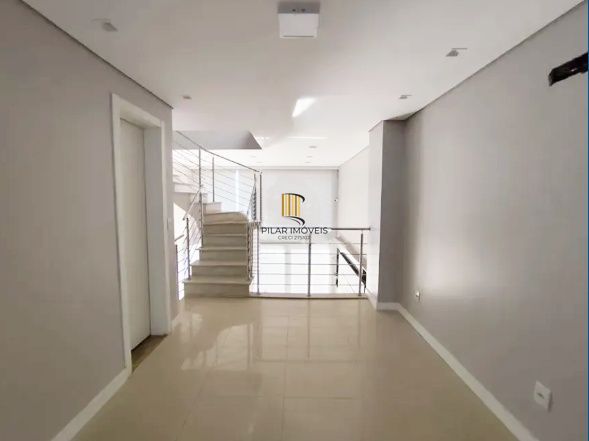 Casa 3 Quartos sendo 1 Suíte