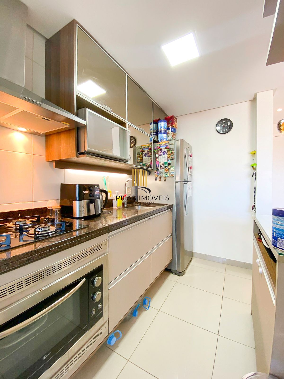 Apartamento / 2 Dormitórios / 1 Vaga / Semi mobiliado / Jardim Itu / Porto Alegre / RS