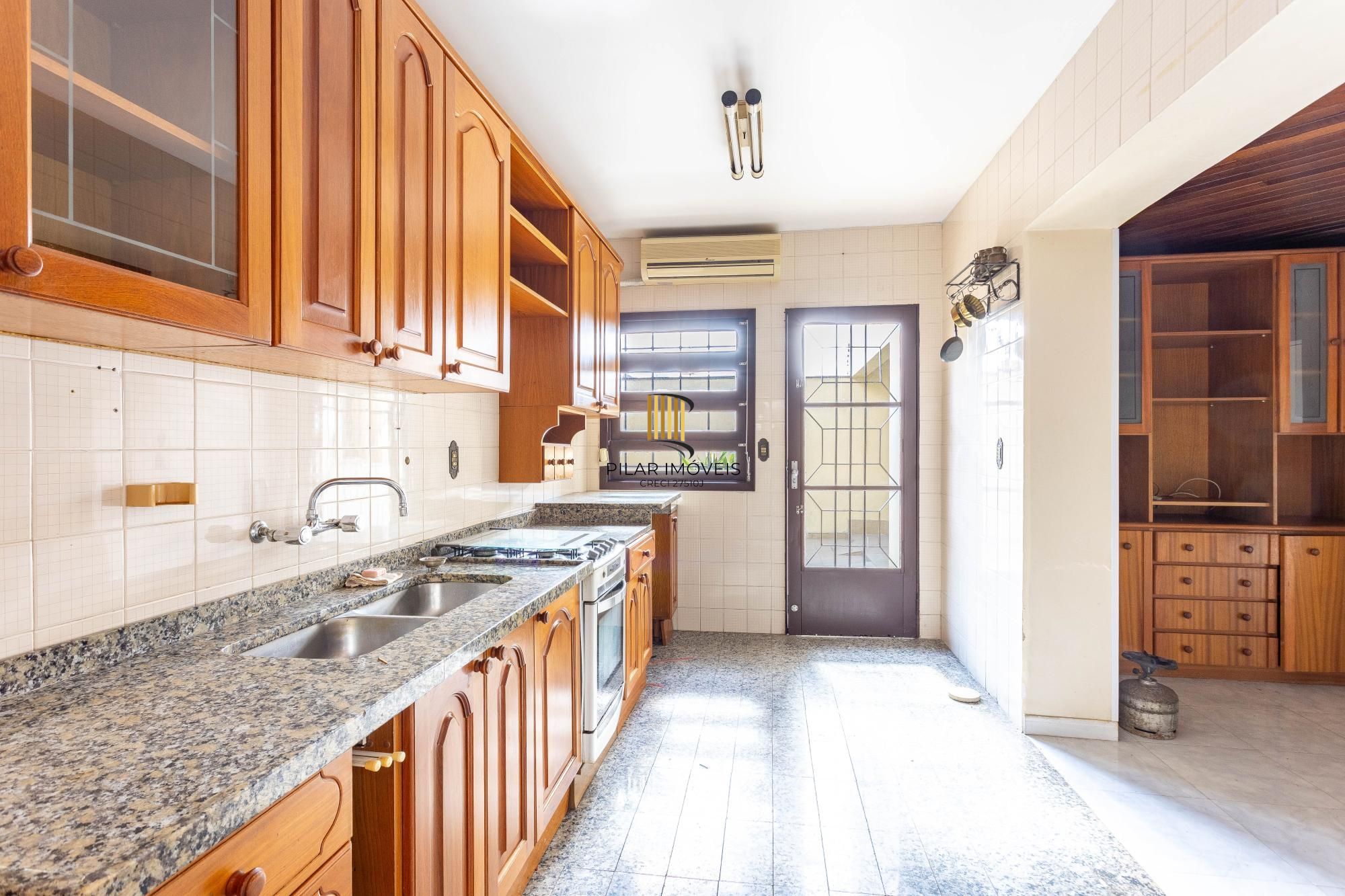 CASA SOBRADO 3 DORMITÓRIOS 1 SUITE 3 VAGAS NO BAIRRO HIGIENÓPOLIS EM PORTO ALEGRE