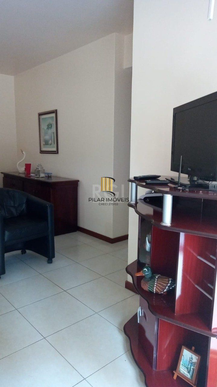 Apartamento para Venda - 93.08m², 2 dormitórios, 1 vaga - Petrópolis
