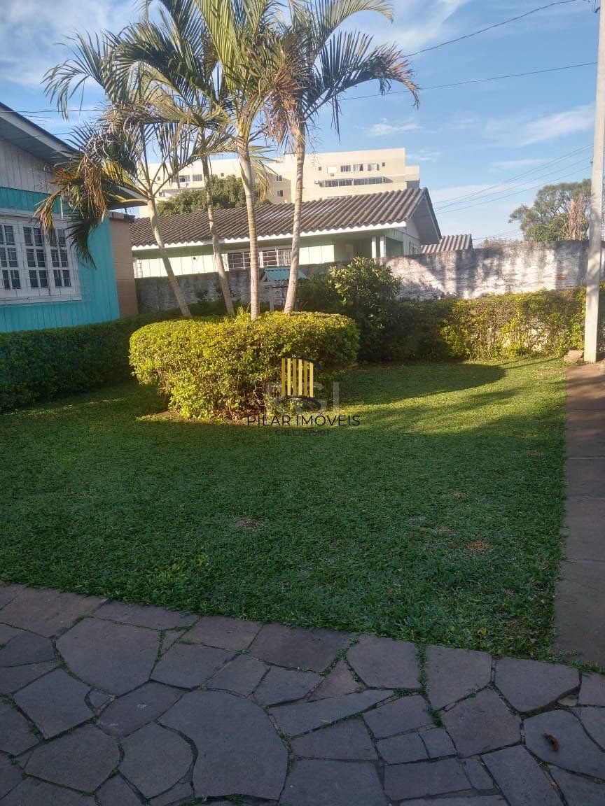 Casa 3 dormitórios no bairro São Judas Tadeu