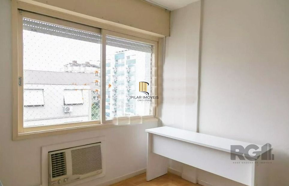 APARTAMENTO 3 DORMITÓRIOS COM GARAGEM NO BAIRRO FARROUPILHA EM PORTO ALEGRE