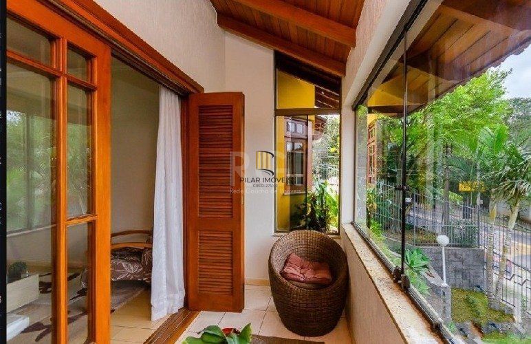 Casa 3 dormitórios no bairro Sarandi
