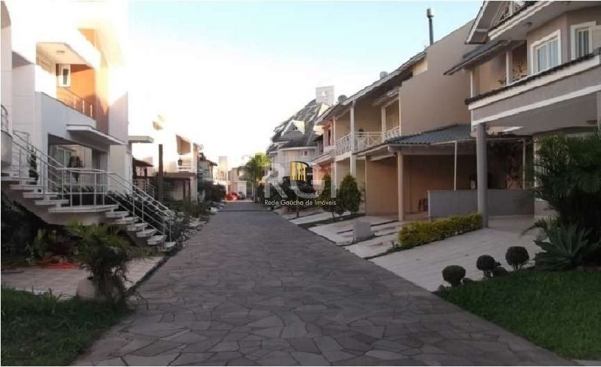 Casa Condominio 3 Dormitório(s) Bairro Sarandi