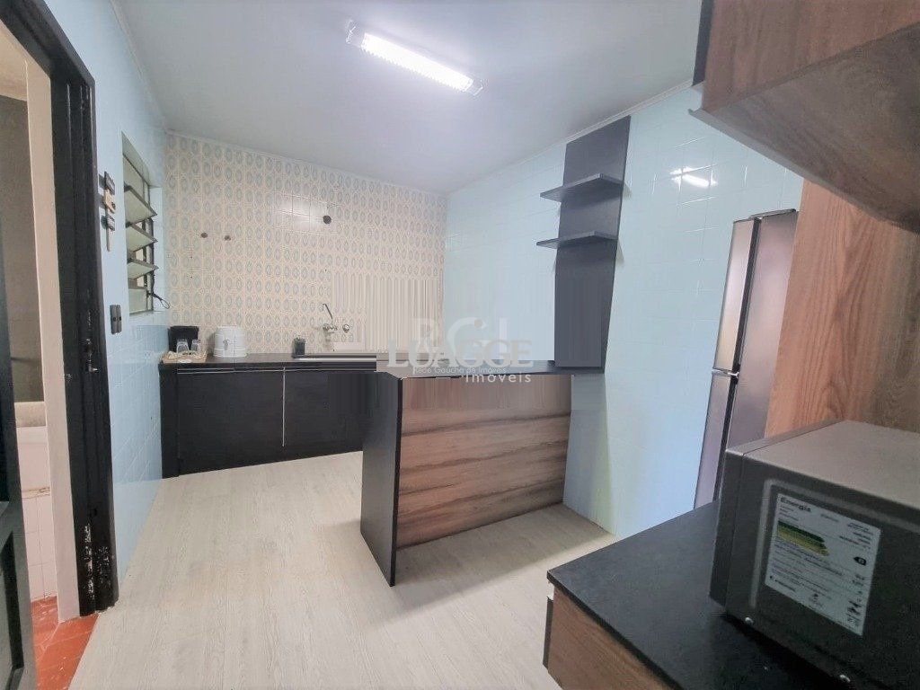 Casa à venda com 4 quartos, 302m² - Foto 11