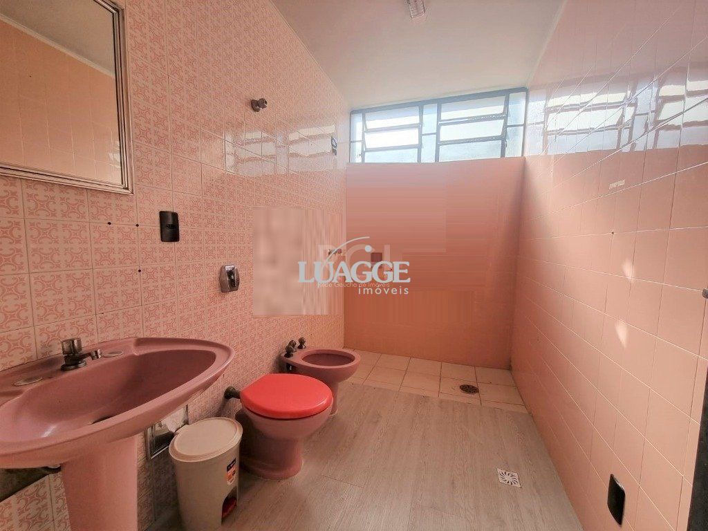 Casa à venda com 4 quartos, 302m² - Foto 27