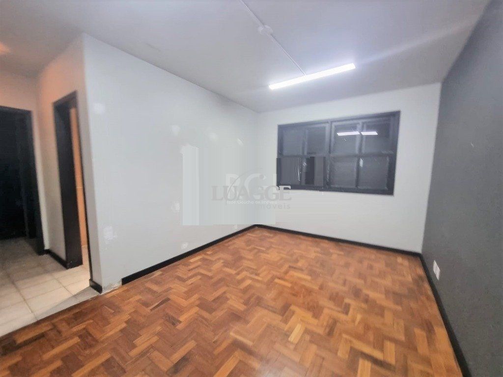 Casa à venda com 4 quartos, 302m² - Foto 20