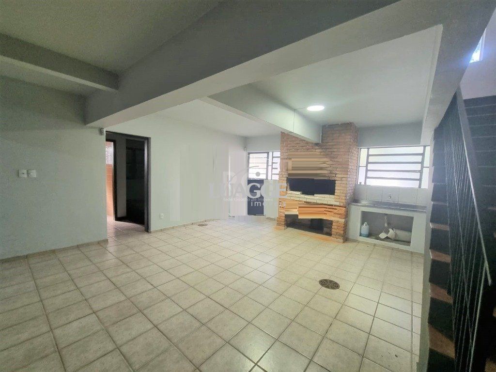 Casa à venda com 4 quartos, 302m² - Foto 17